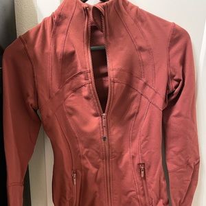 lululemon define jacket size 4